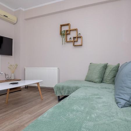 Deluxe Central 2 Bdr Apartment Alexandroupoli Bagian luar foto