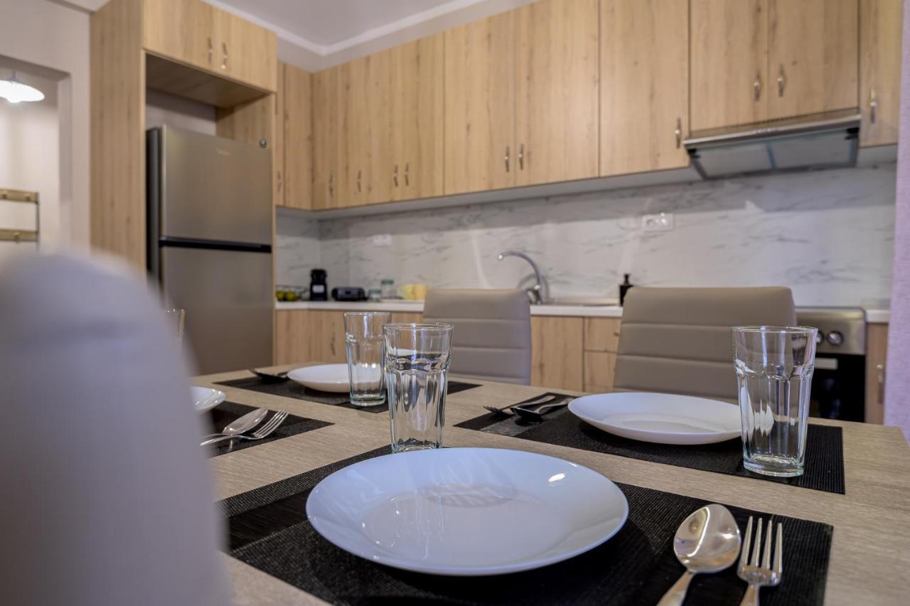 Deluxe Central 2 Bdr Apartment Alexandroupoli Bagian luar foto
